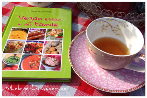 Buch: Vegan essen in der Familie, Helene Holunder