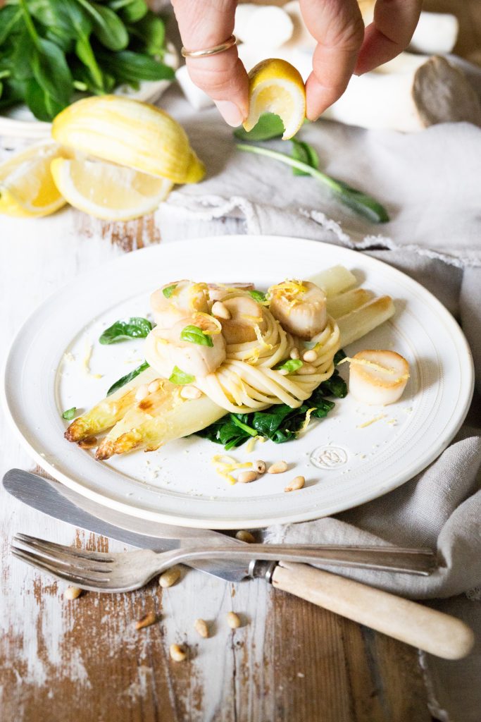 Pilz Scallops auf Zitronen Linguine Helene Holunder